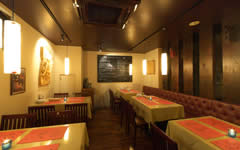 ランチのパスタがお勧め！池袋西口のイタリアン、イルキャンティの店内写真