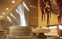 ランチにサラダバーあり！川口、蕨のイタリアン、トレの店内写真