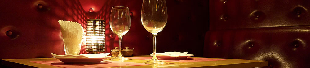 ランチにサラダバーあり！川口、蕨のイタリアン、トレのインテリア